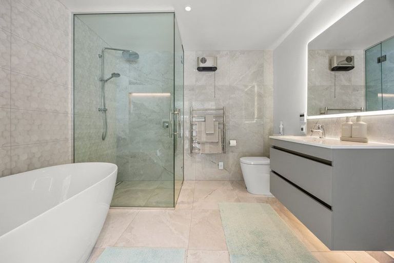 Photo of property in 6 Abberfield Lane, St Albans, Christchurch, 8014