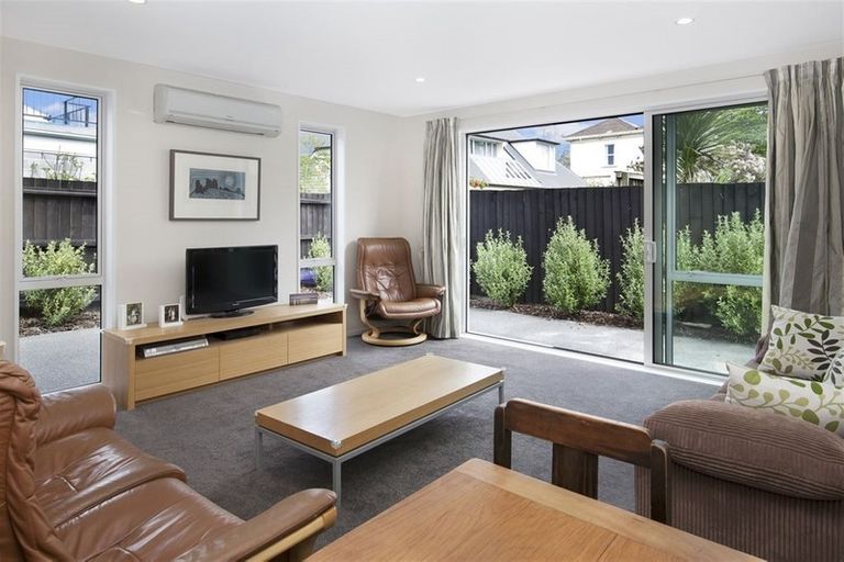 Photo of property in 3/24 Eversleigh Street, St Albans, Christchurch, 8014