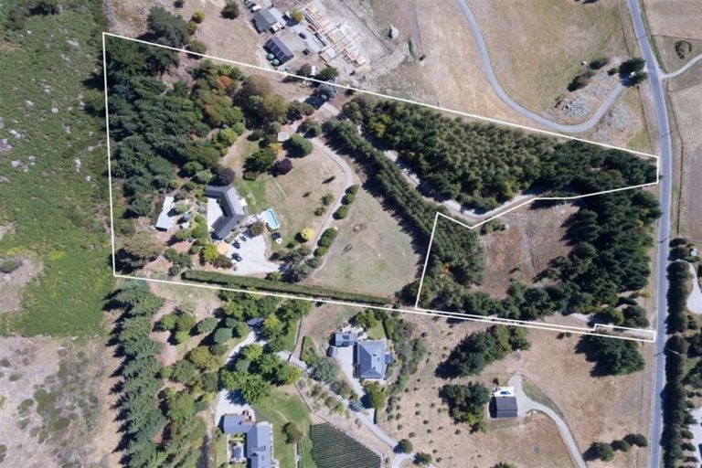 Photo of property in 571 Mount Barker Road, Wanaka, 9382