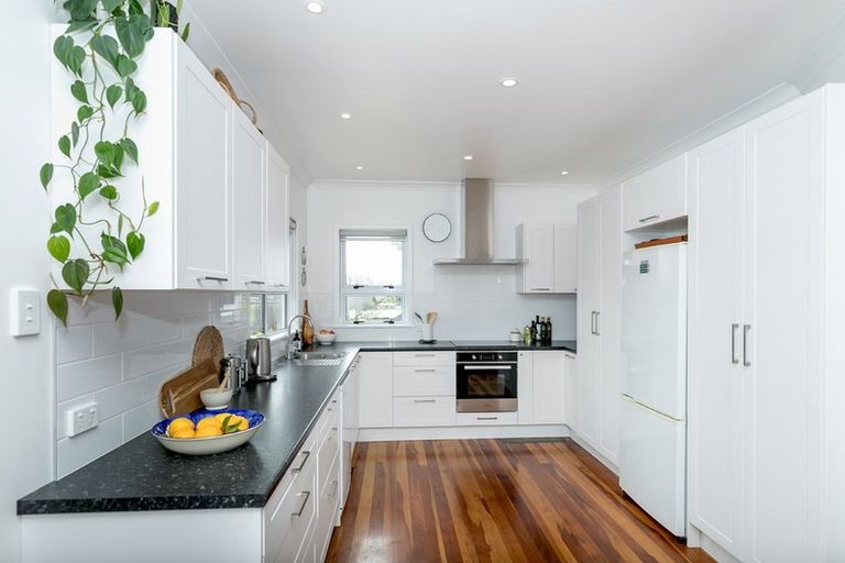 Photo of property in 897 Kihikihi Road, Te Awamutu, 3800