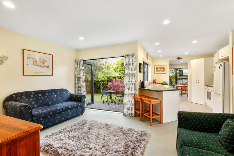 Photo of property in 71b Konini Road, Titirangi, Auckland, 0604