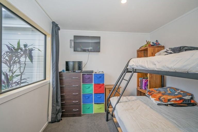 Photo of property in 15a Meadow Drive, Whitianga, 3510