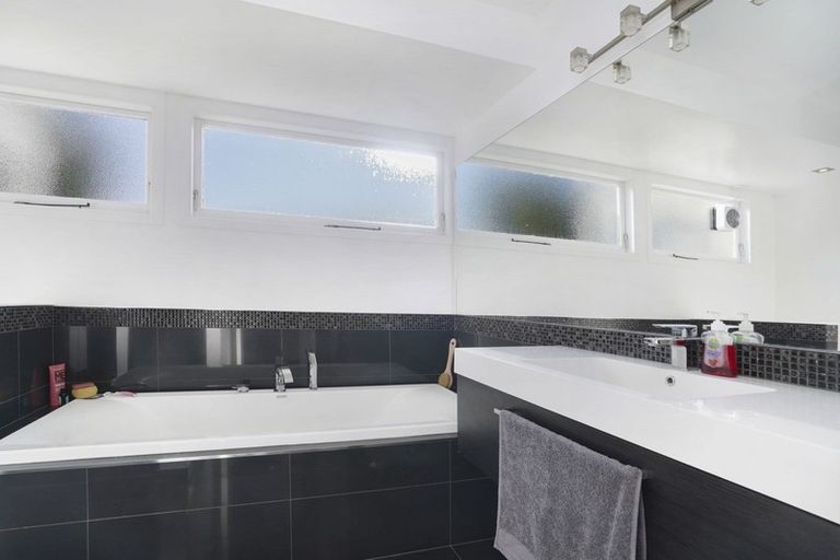 Photo of property in 543a River Road, Fairfield, Hamilton, 3214