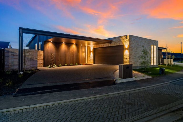 Photo of property in 90 Stationmasters Way, Prebbleton, 7604