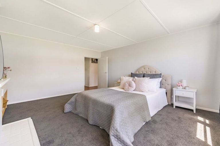 Photo of property in 28 Judd Crescent, Naenae, Lower Hutt, 5011