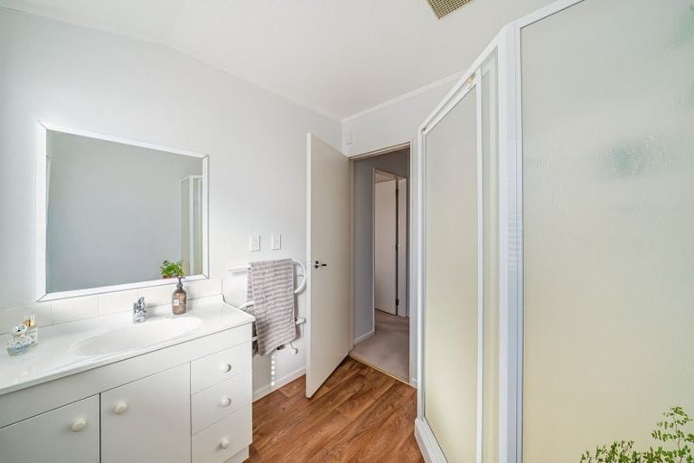 Photo of property in Kowhai Court, 33/17 John Street, Trentham, Upper Hutt, 5018