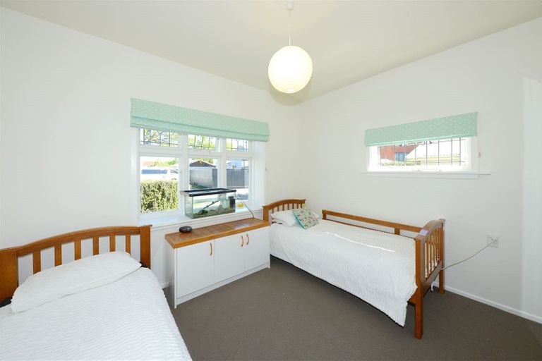 Photo of property in 68 Searells Road, Strowan, Christchurch, 8052
