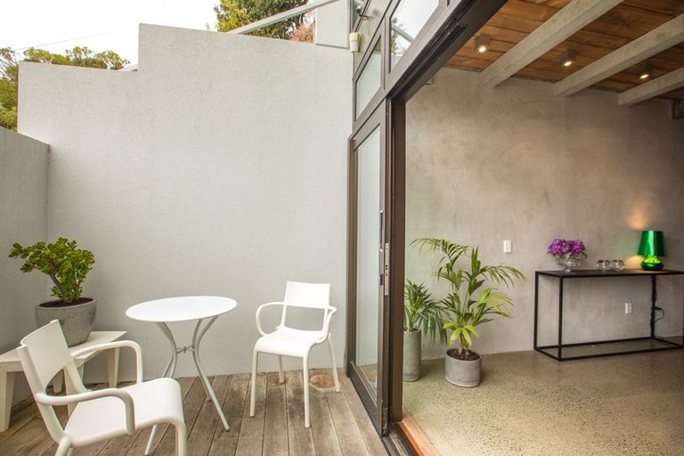 Photo of property in 127 Te Anau Road, Hataitai, Wellington, 6021