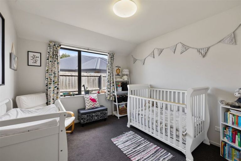 Photo of property in 15f Marlowe Place, Rolleston, 7614