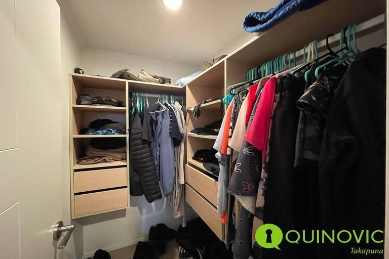 Photo of property in 114 Kittiwake Drive, Schnapper Rock, Auckland, 0632