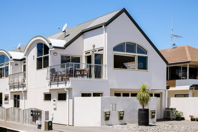 Photo of property in 1/25 Rita Street, Mount Maunganui, 3116