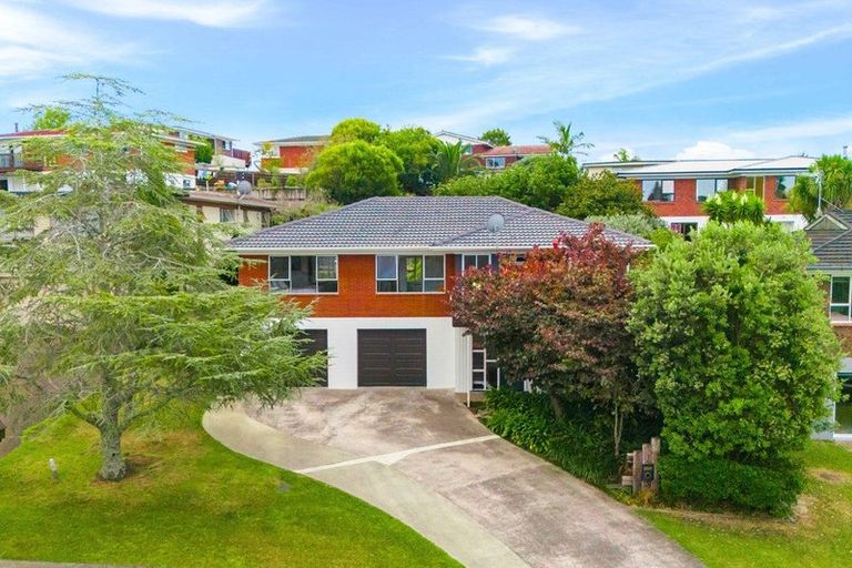 Photo of property in 16 Nui Mana Place, Te Atatu South, Auckland, 0610