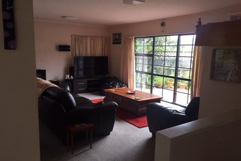 Photo of property in 42 Satara Crescent, Khandallah, Wellington, 6035