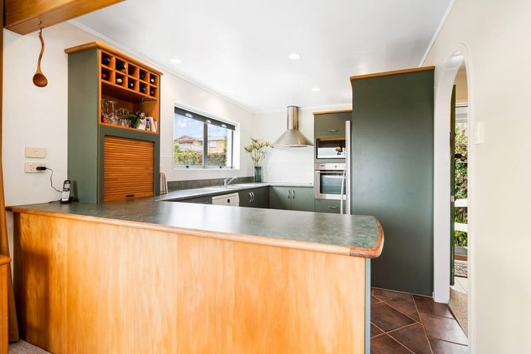 Photo of property in 12 Clotworthy Crescent, Onerahi, Whangarei, 0110