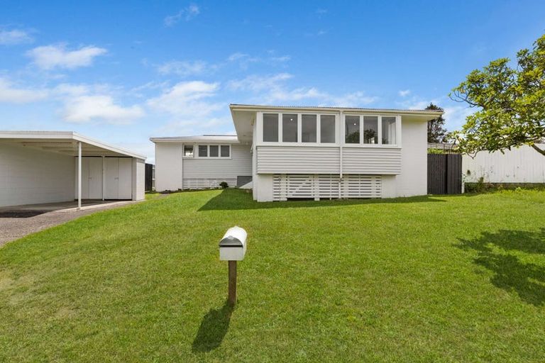Photo of property in 20 Rata Street, Waiuku, 2123
