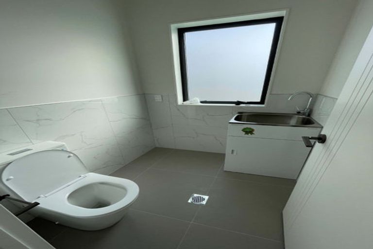 Photo of property in 20 Mervan Street, Mangere East, Auckland, 2024