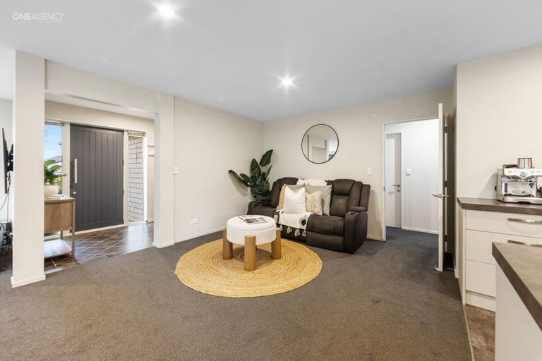 Photo of property in 15 Tutaipatu Avenue, Pegasus, 7612