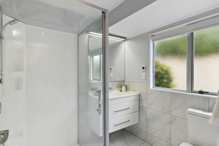 Photo of property in 14 Meredith Way, Paraparaumu Beach, Paraparaumu, 5032