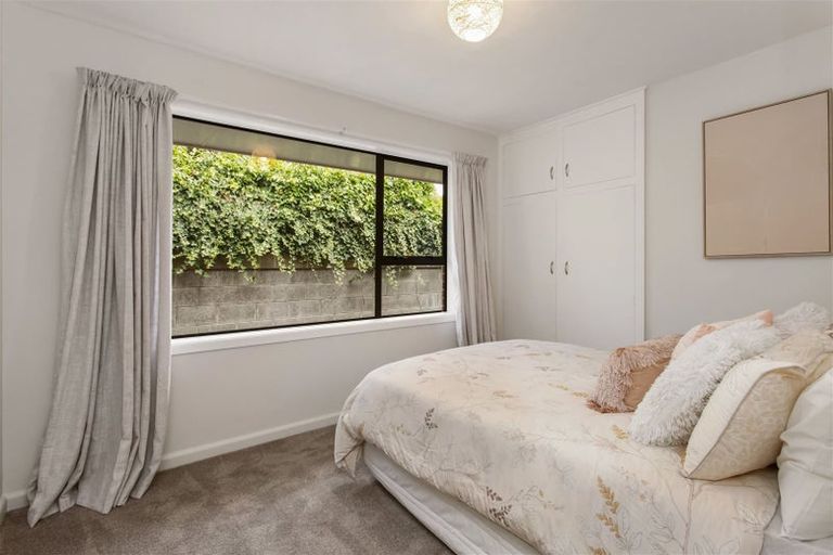 Photo of property in 12 Gleneagles Terrace, Ilam, Christchurch, 8053