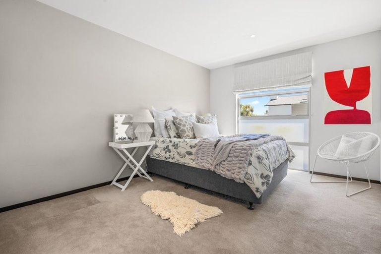 Photo of property in 6 Abberfield Lane, St Albans, Christchurch, 8014