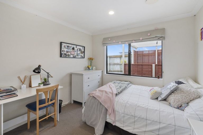 Photo of property in 27 Ludlam Way, Otaki, 5512