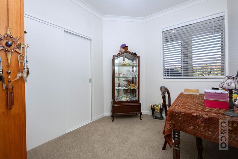 Photo of property in 19 Solan Drive, Waimauku, 0812