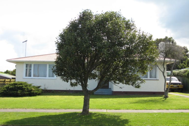 Photo of property in 55 Manuka Street, Castlecliff, Whanganui, 4501