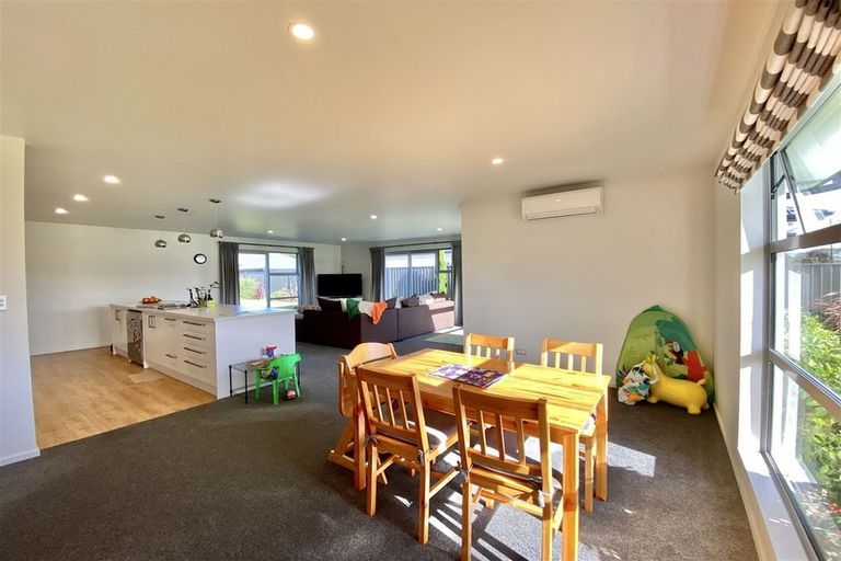 Photo of property in 25 Whiteoak Grove, Tinwald, Ashburton, 7700
