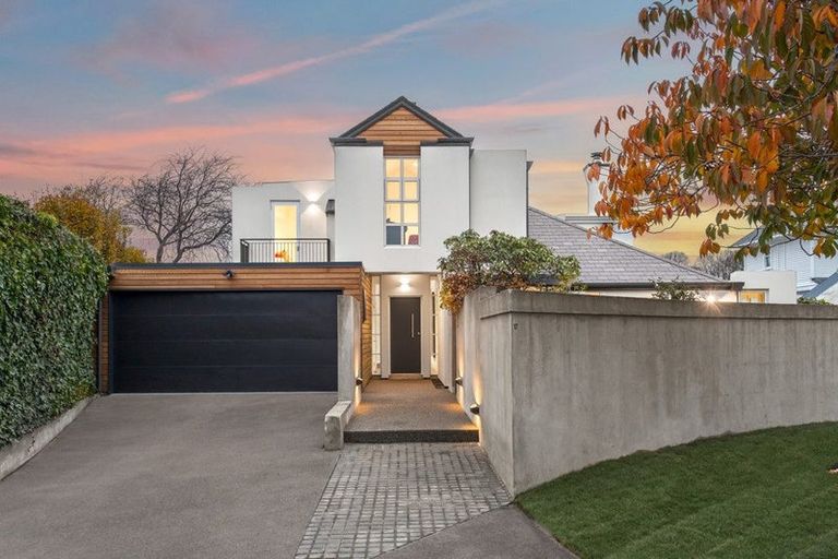 Photo of property in 17 Allister Avenue, Merivale, Christchurch, 8014