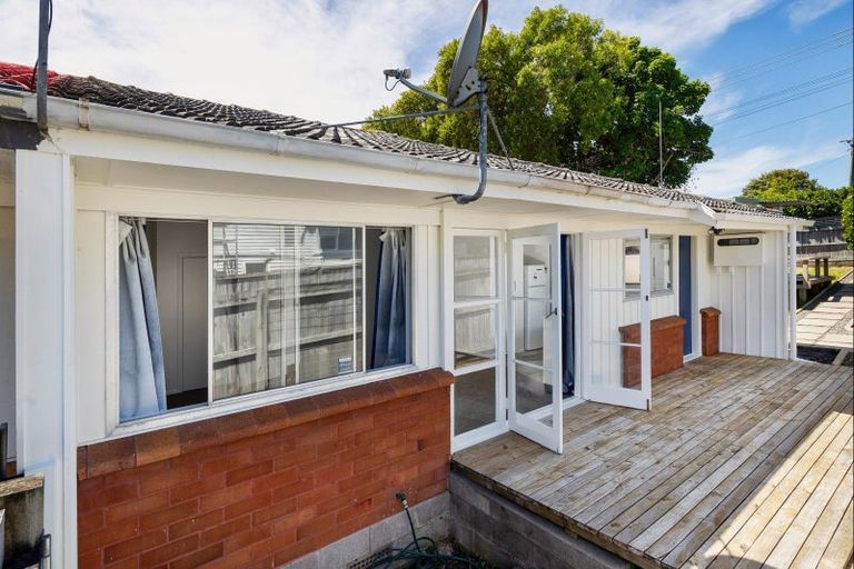 Photo of property in 3/105 Astley Avenue, New Lynn, Auckland, 0600