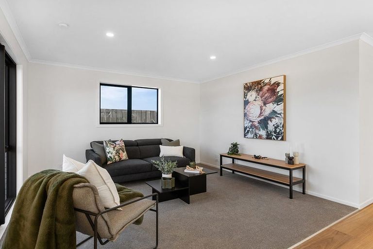 Photo of property in 84 Overton Street, Rototuna North, 3210