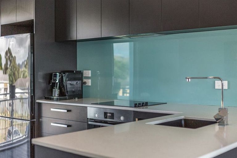 Photo of property in 8 Kopua Place, Whitby, Porirua, 5024