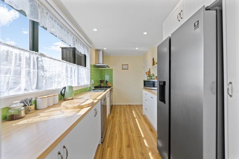 Photo of property in 13 Cairngorm Place, Tokoroa, 3420