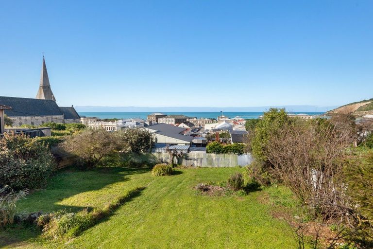 Photo of property in 13 Wharfe Street, South Hill, Oamaru, 9400