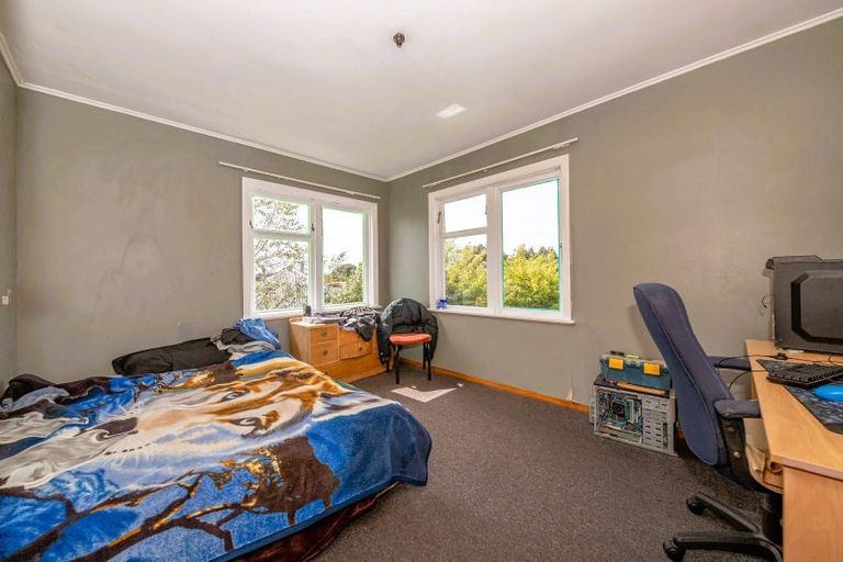 Photo of property in 25 Colvin Street, Westport, 7825