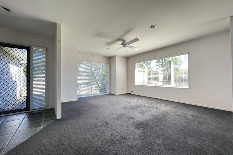 Photo of property in 29 Elderberry Road, Burswood, Auckland, 2013