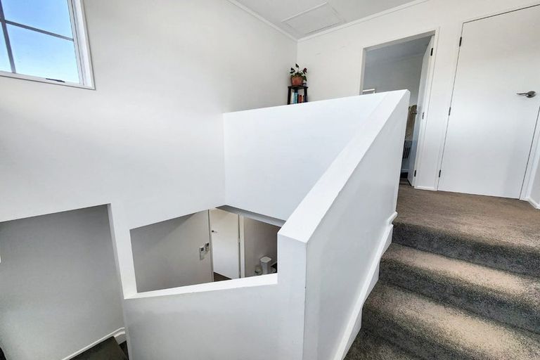 Photo of property in 21 Gainsborough Grove, Belmont, Lower Hutt, 5010