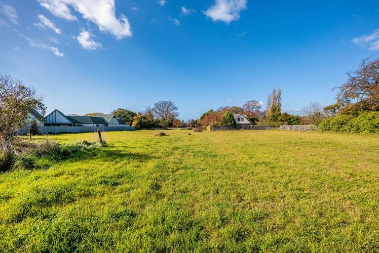 Photo of property in 225 New Brighton Road, Burwood, Christchurch, 8061