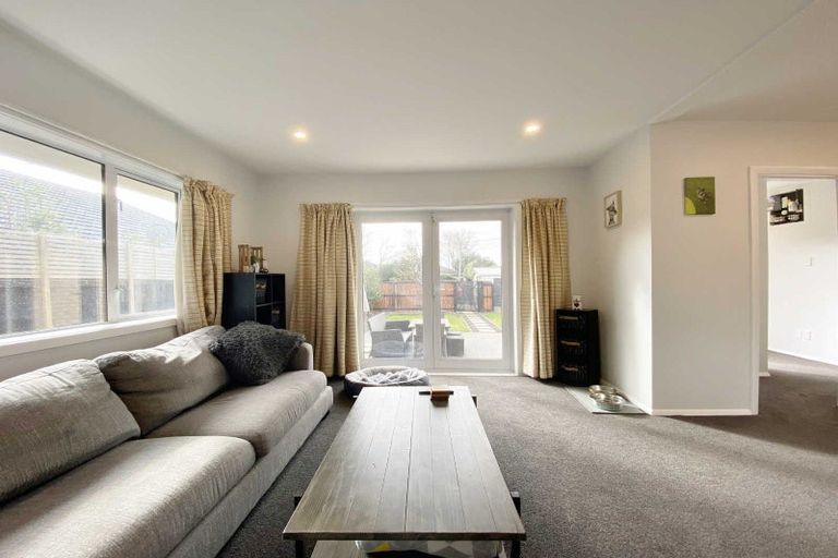 Photo of property in 18 Awatea Road, Hornby, Christchurch, 8042