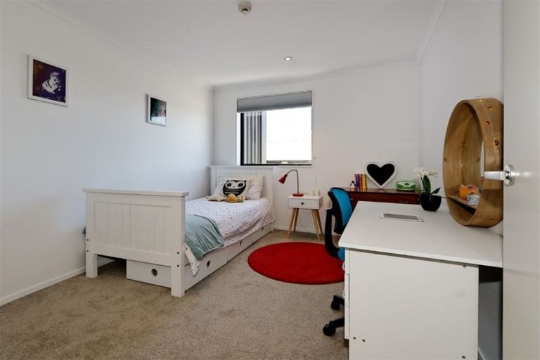 Photo of property in 106 Squadron Drive, Hobsonville, Auckland, 0616