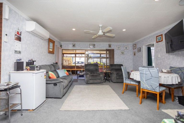 Photo of property in 7 Hunter Street, Dannevirke, 4930
