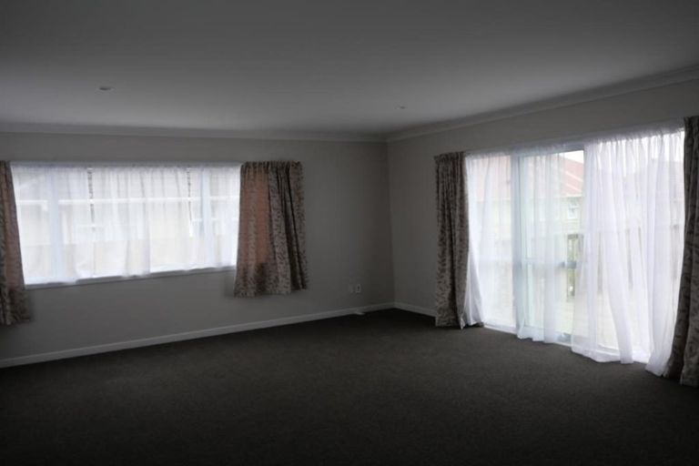 Photo of property in 26a Kennelly Crescent, Pukekohe, 2120