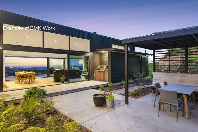 Photo of property in 83 Kotare Street, Waikanae, 5036