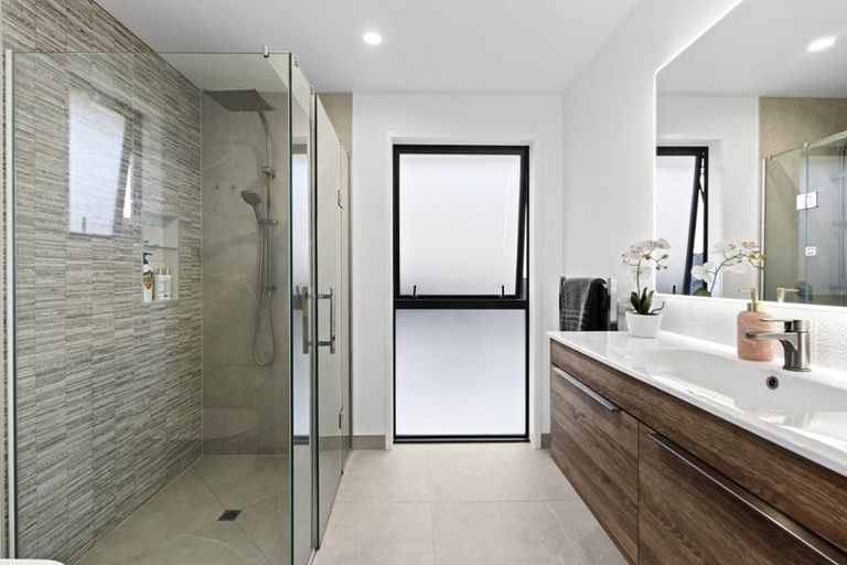 Photo of property in 25 Papawhero Drive, Bell Block, New Plymouth, 4312
