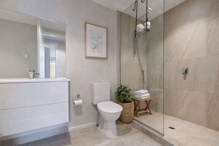 Photo of property in St Andrews Park, 42b Highview Terrace, Queenstown, 9300