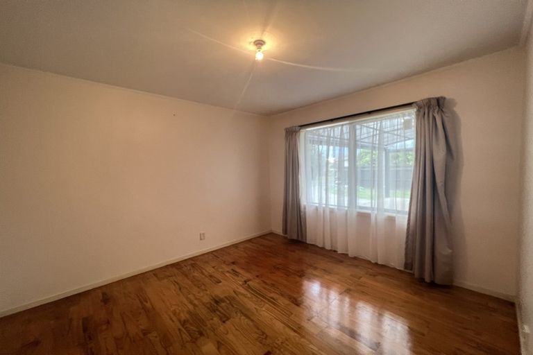 Photo of property in 121 Gills Road, Bucklands Beach, Auckland, 2014