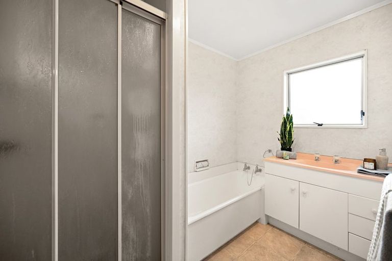 Photo of property in 15 Bains Avenue, Hamilton East, Hamilton, 3216