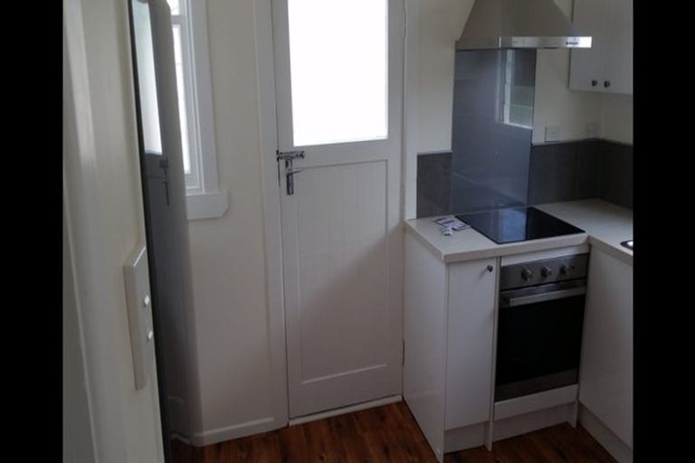 Photo of property in 25 Hall Street, Newtown, Wellington, 6021