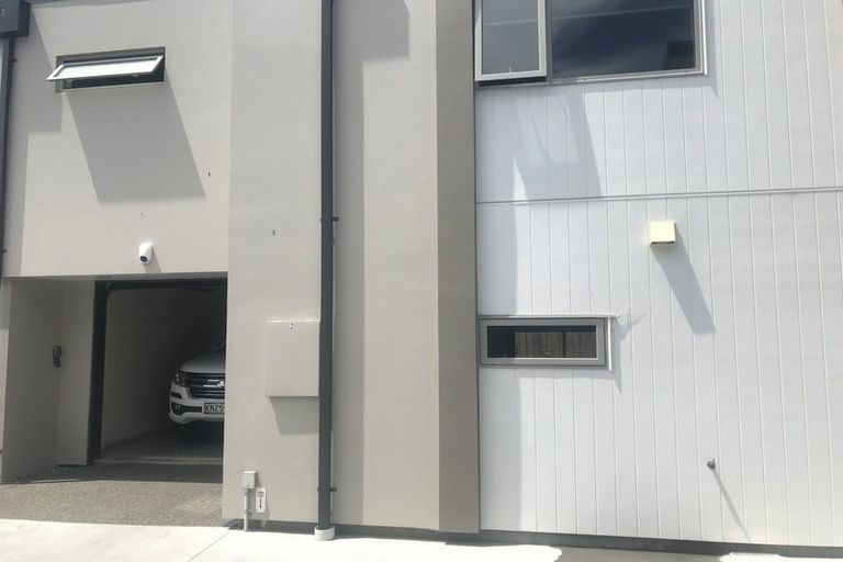 Photo of property in 2/374 Worcester Street, Linwood, Christchurch, 8011