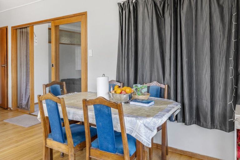 Photo of property in 15 Compton Street, Fenton Park, Rotorua, 3010